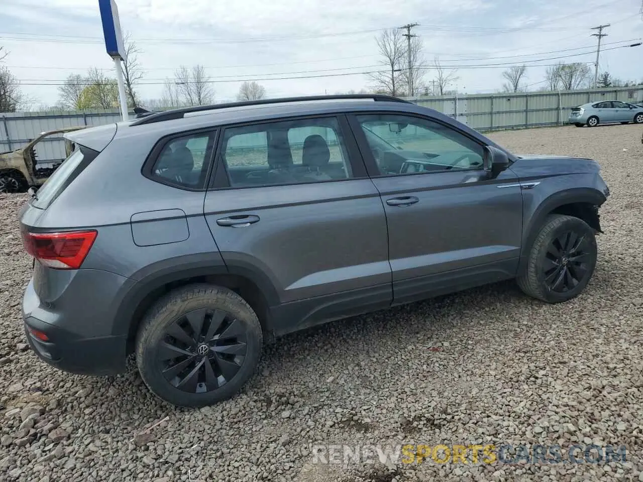 3 Photograph of a damaged car 3VVDX7B26NM012373 VOLKSWAGEN TAOS S 2022