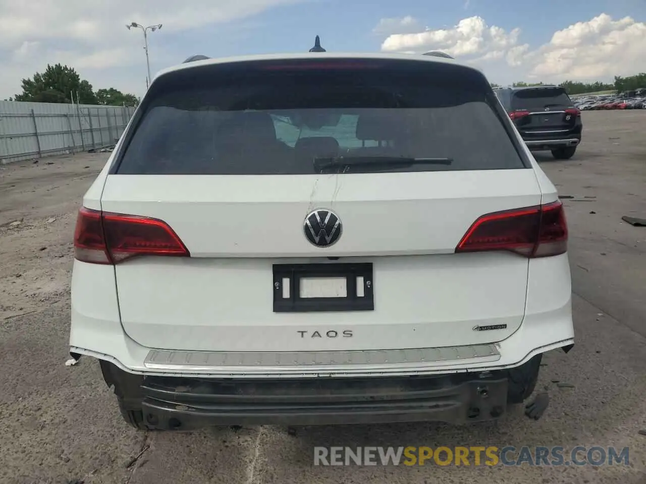 6 Photograph of a damaged car 3VVMX7B22NM022558 VOLKSWAGEN TAOS S 2022