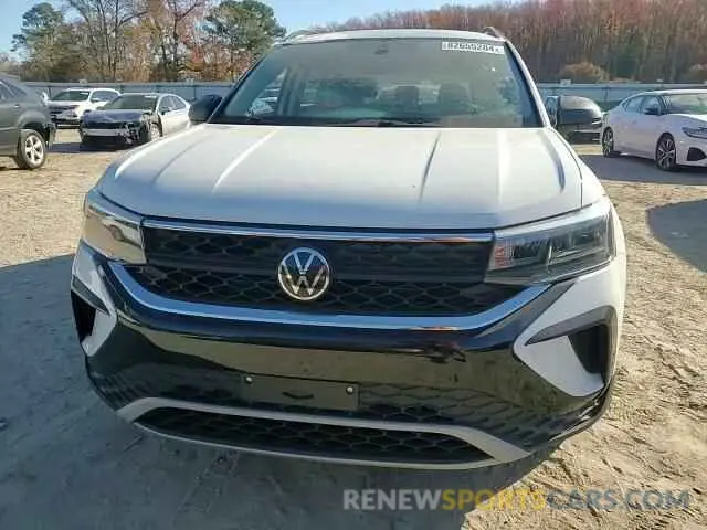 11 Photograph of a damaged car 3VVAX7B29PM311376 VOLKSWAGEN TAOS S 2023