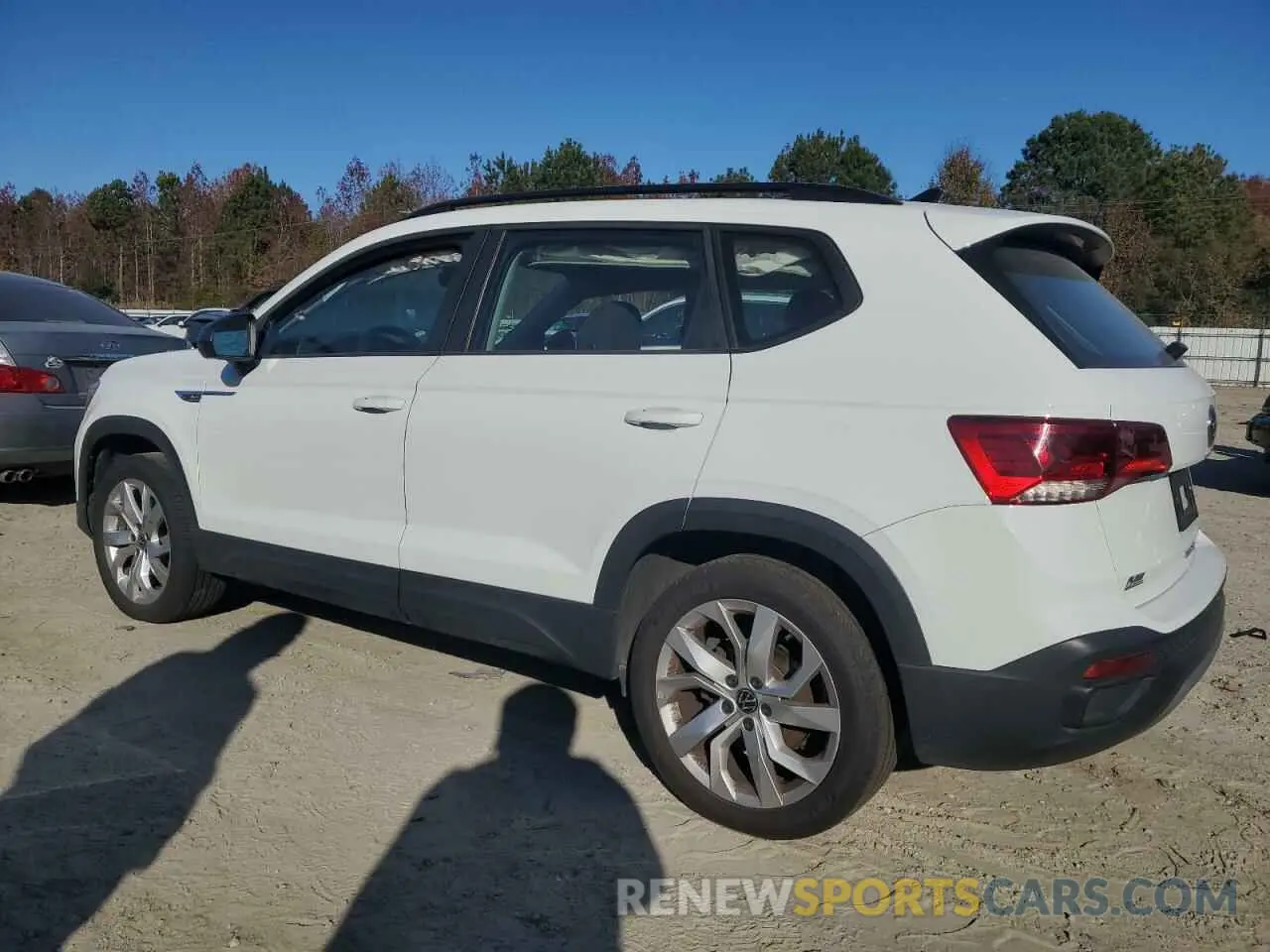 2 Photograph of a damaged car 3VVAX7B29PM311376 VOLKSWAGEN TAOS S 2023