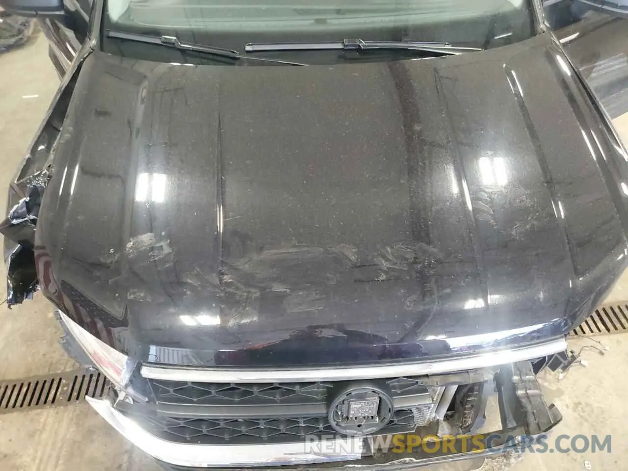 11 Photograph of a damaged car 3VV5X7B25RM073501 VOLKSWAGEN TAOS S 2024