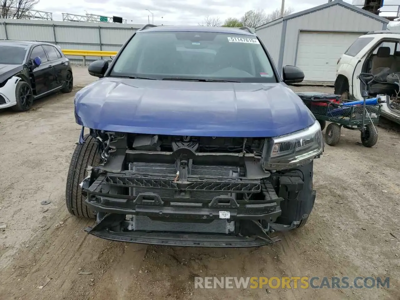 5 Photograph of a damaged car 3VV5X7B27RM105381 VOLKSWAGEN TAOS S 2024