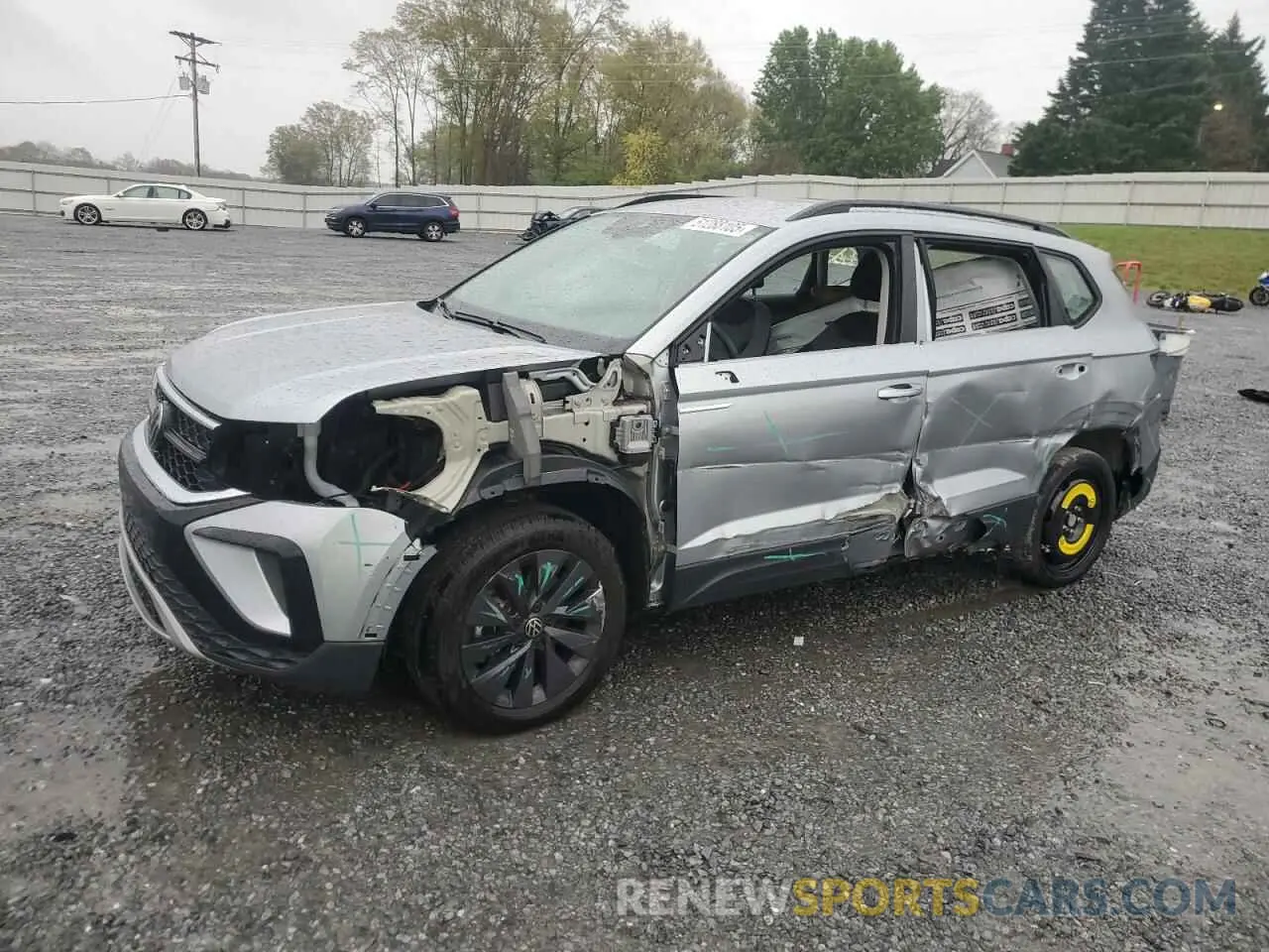 1 Photograph of a damaged car 3VV5X7B29RM105608 VOLKSWAGEN TAOS S 2024