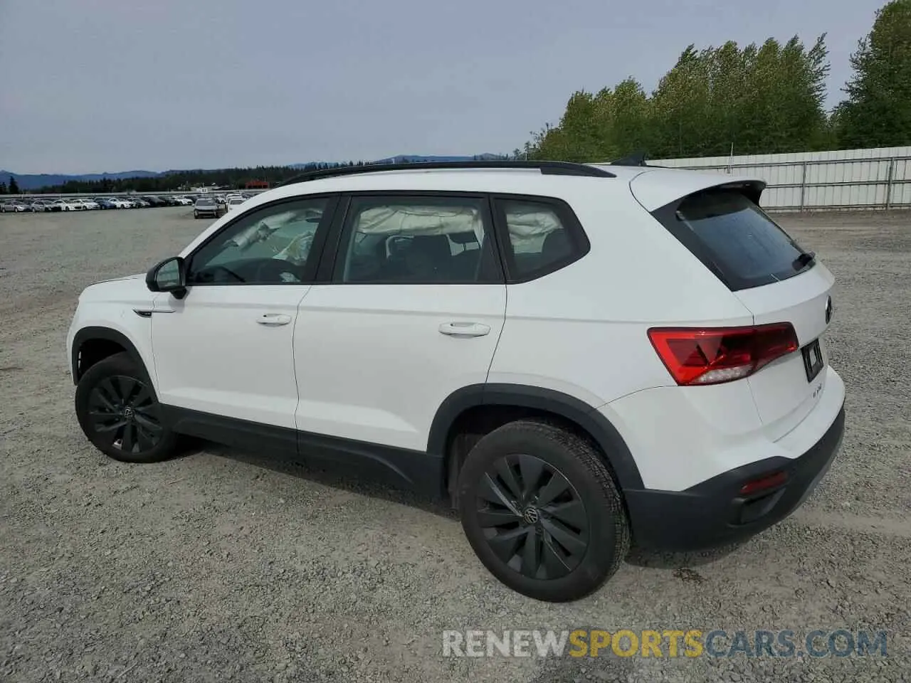 2 Photograph of a damaged car 3VV5X7B2XRM057665 VOLKSWAGEN TAOS S 2024