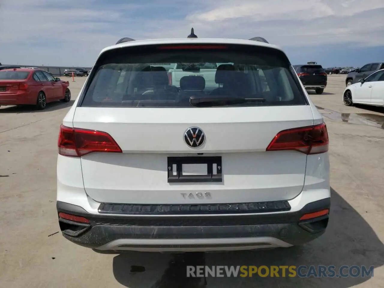 6 Photograph of a damaged car 3VV5X7B2XRM132543 VOLKSWAGEN TAOS S 2024