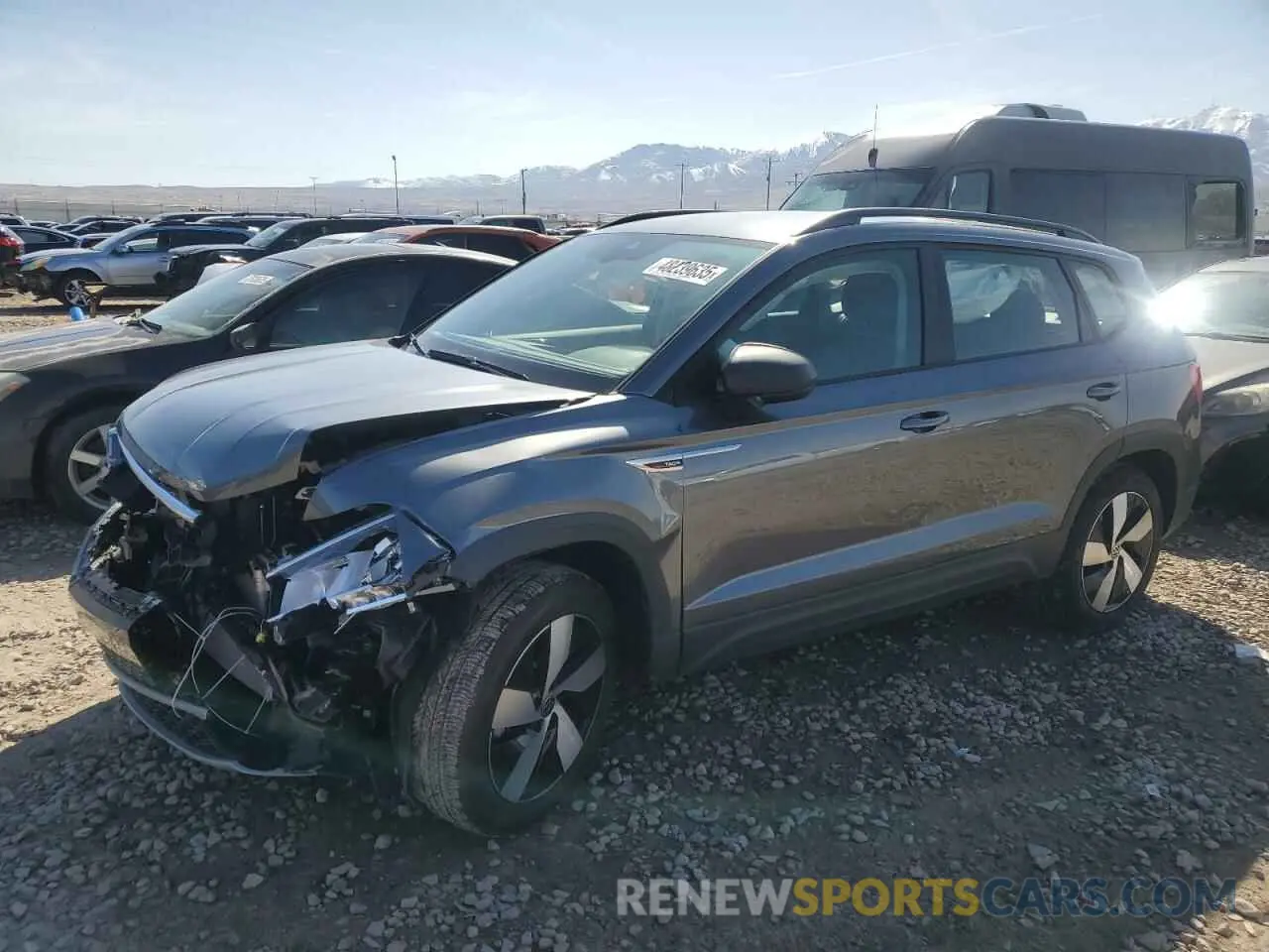 1 Photograph of a damaged car 3VV8X7B22RM124157 VOLKSWAGEN TAOS S 2024