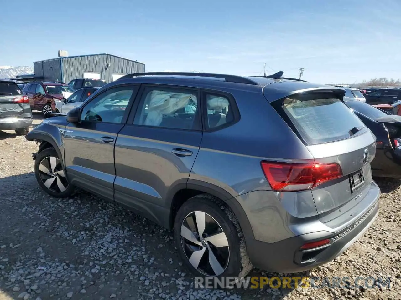 2 Photograph of a damaged car 3VV8X7B22RM124157 VOLKSWAGEN TAOS S 2024