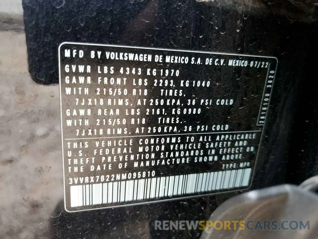 12 Photograph of a damaged car 3VVRX7B22NM095810 VOLKSWAGEN TAOS SE 2022