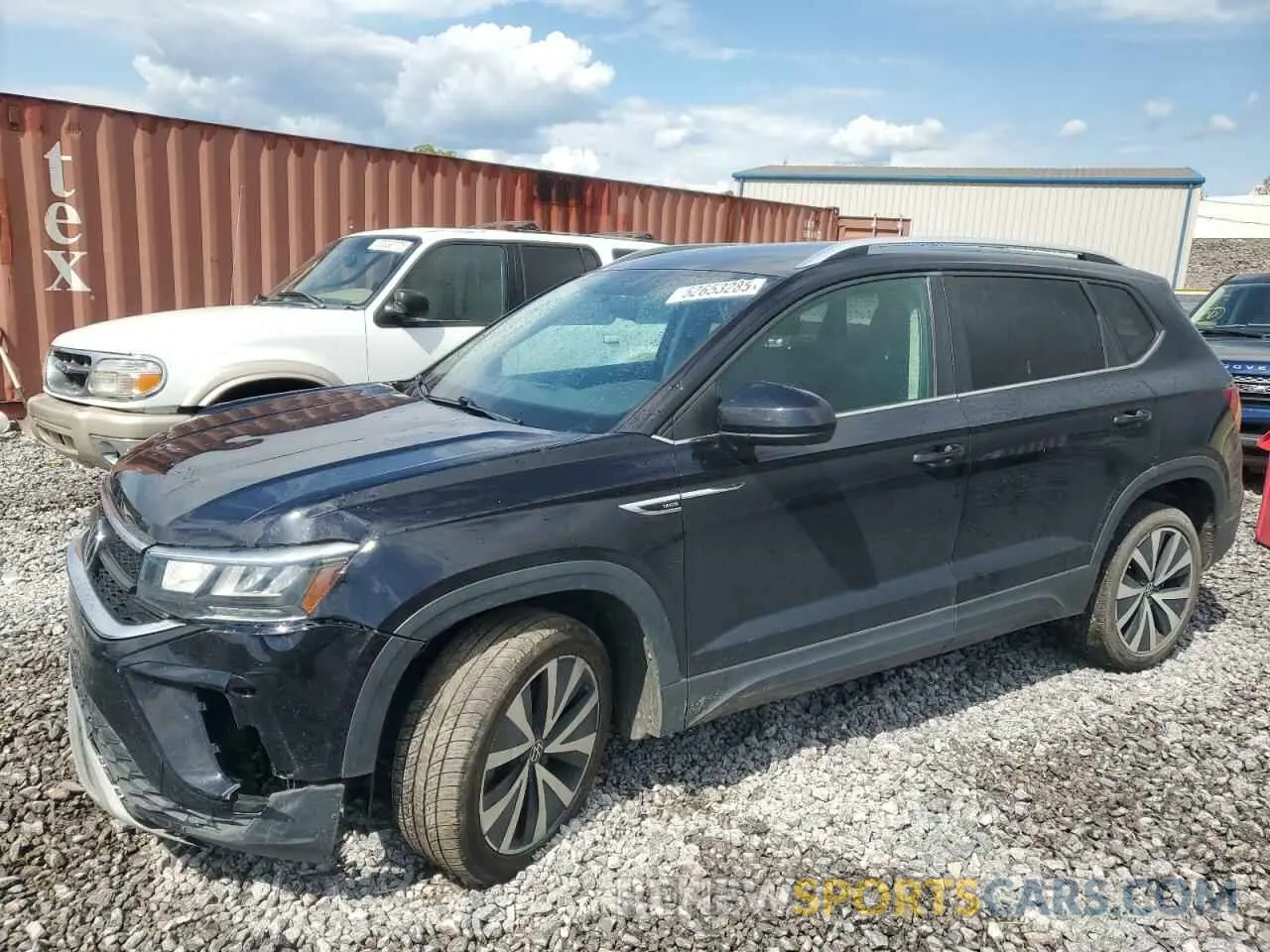 1 Photograph of a damaged car 3VVRX7B28NM017595 VOLKSWAGEN TAOS SE 2022