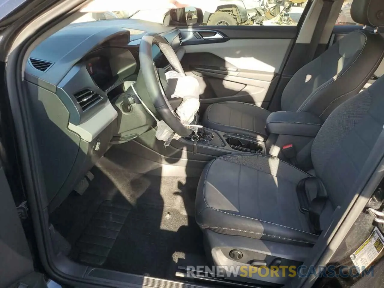 7 Photograph of a damaged car 3VVRX7B2XNM099149 VOLKSWAGEN TAOS SE 2022