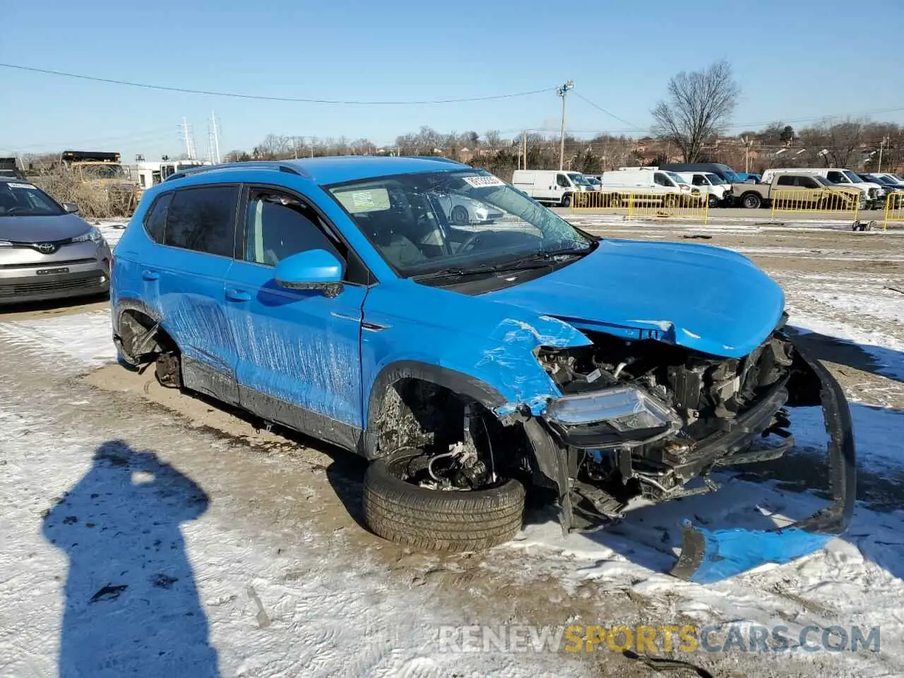 4 Photograph of a damaged car 3VVSX7B24NM060476 VOLKSWAGEN TAOS SE 2022