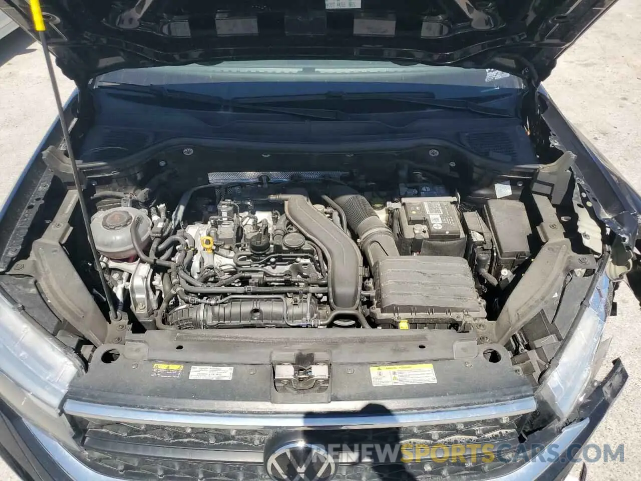 12 Photograph of a damaged car 3VVSX7B27NM083914 VOLKSWAGEN TAOS SE 2022