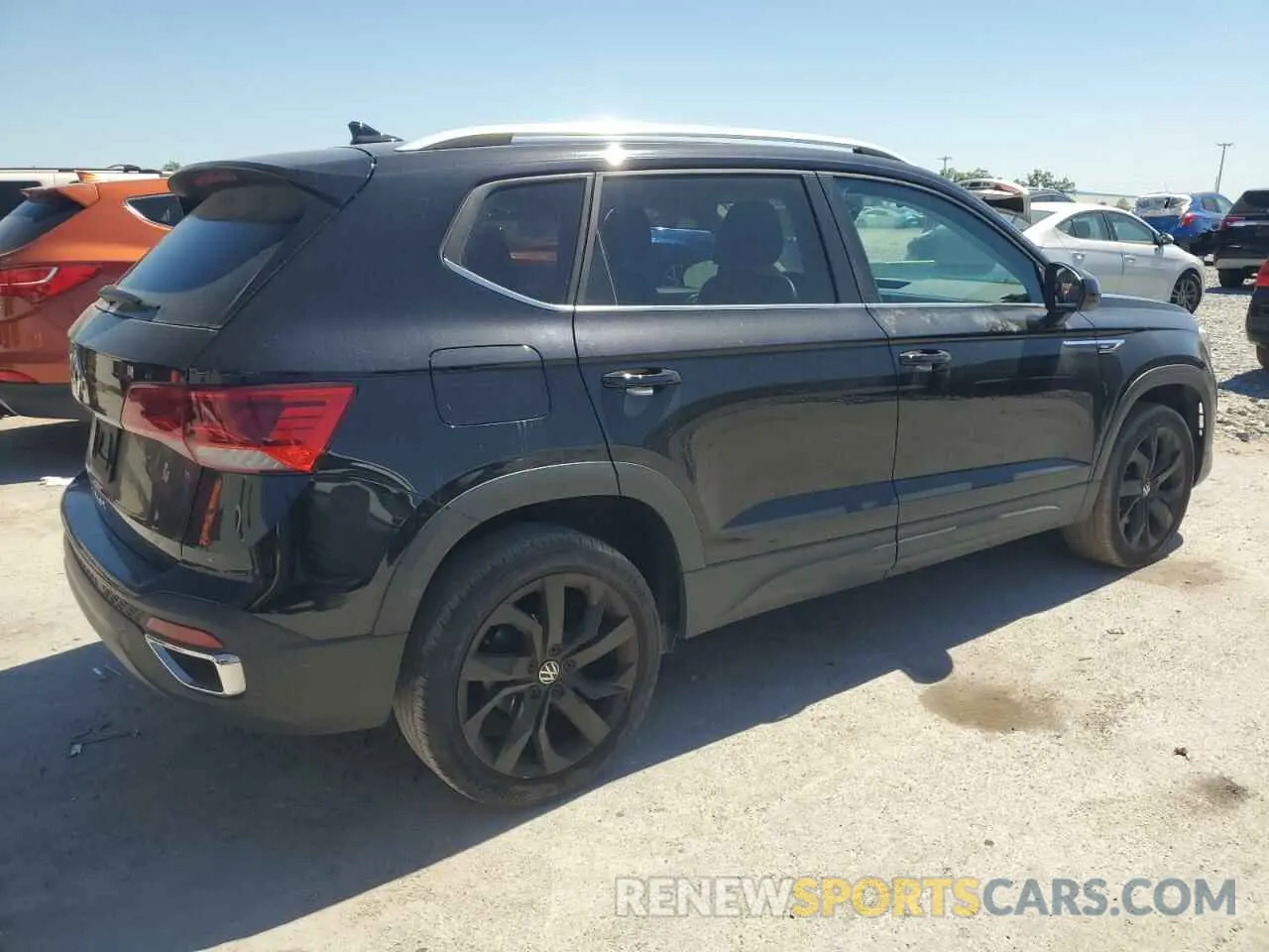 3 Photograph of a damaged car 3VVSX7B27NM083914 VOLKSWAGEN TAOS SE 2022