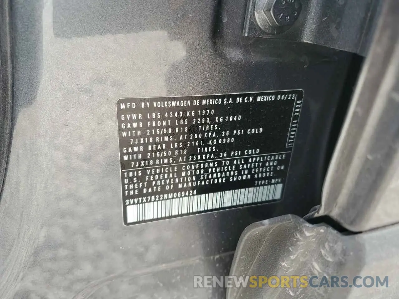 13 Photograph of a damaged car 3VVTX7B22NM069424 VOLKSWAGEN TAOS SE 2022