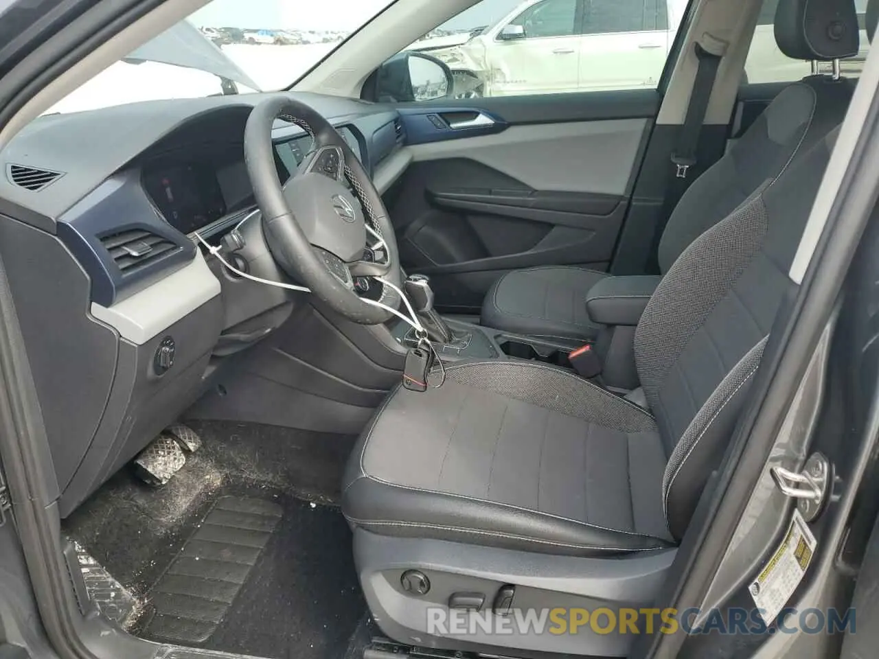 7 Photograph of a damaged car 3VVTX7B22NM069424 VOLKSWAGEN TAOS SE 2022