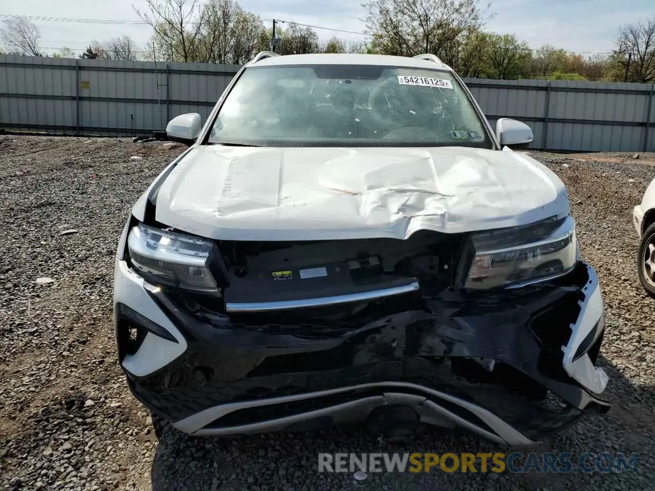 5 Photograph of a damaged car 3VVWX7B22NM019247 VOLKSWAGEN TAOS SE 2022