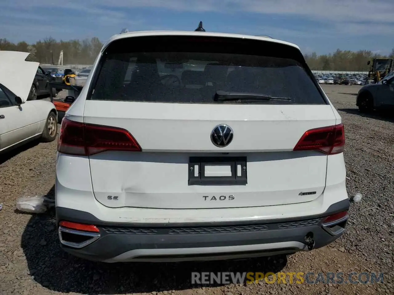 6 Photograph of a damaged car 3VVWX7B22NM019247 VOLKSWAGEN TAOS SE 2022