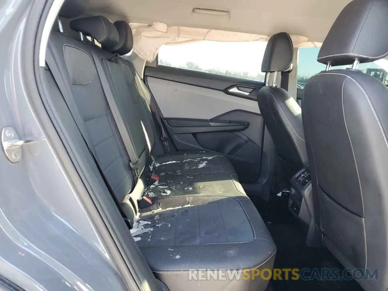 11 Photograph of a damaged car 3VVWX7B27NM090668 VOLKSWAGEN TAOS SE 2022