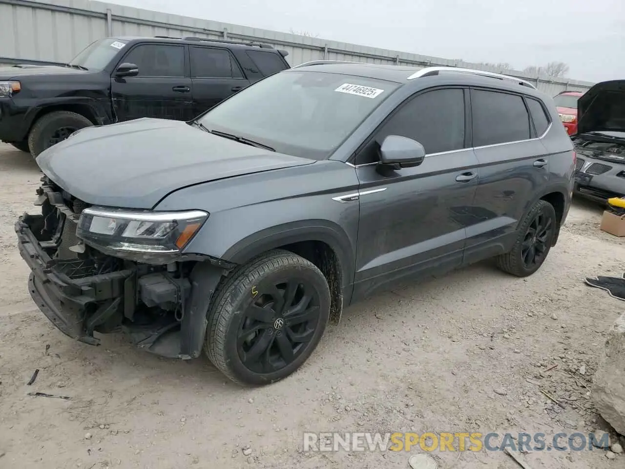 1 Photograph of a damaged car 3VVEX7B21PM318338 VOLKSWAGEN TAOS SE 2023