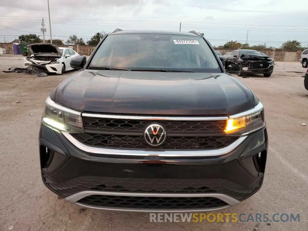 5 Photograph of a damaged car 3VVEX7B23PM372188 VOLKSWAGEN TAOS SE 2023