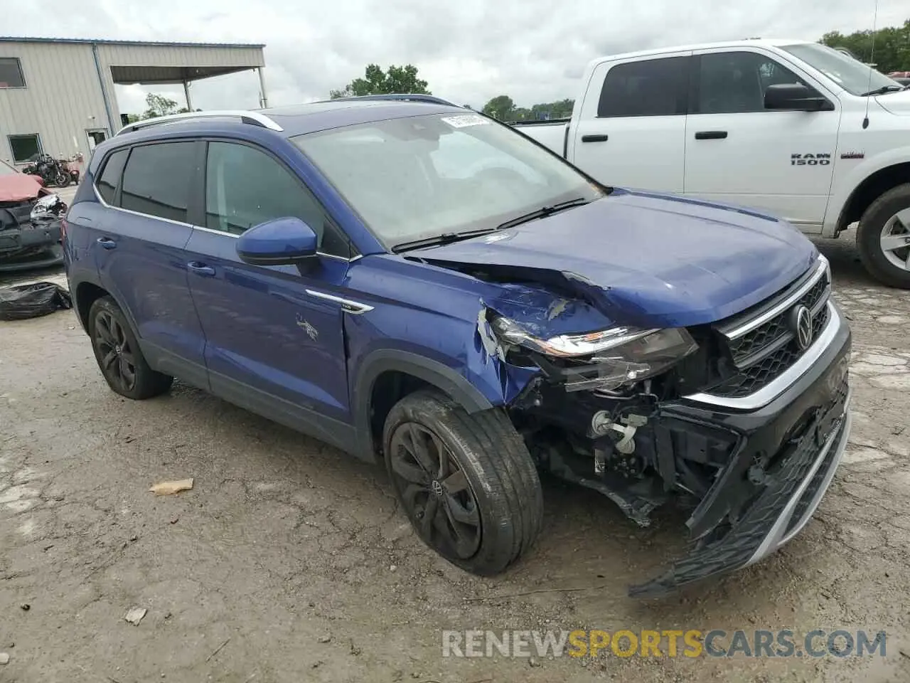 4 Photograph of a damaged car 3VVEX7B28PM301696 VOLKSWAGEN TAOS SE 2023