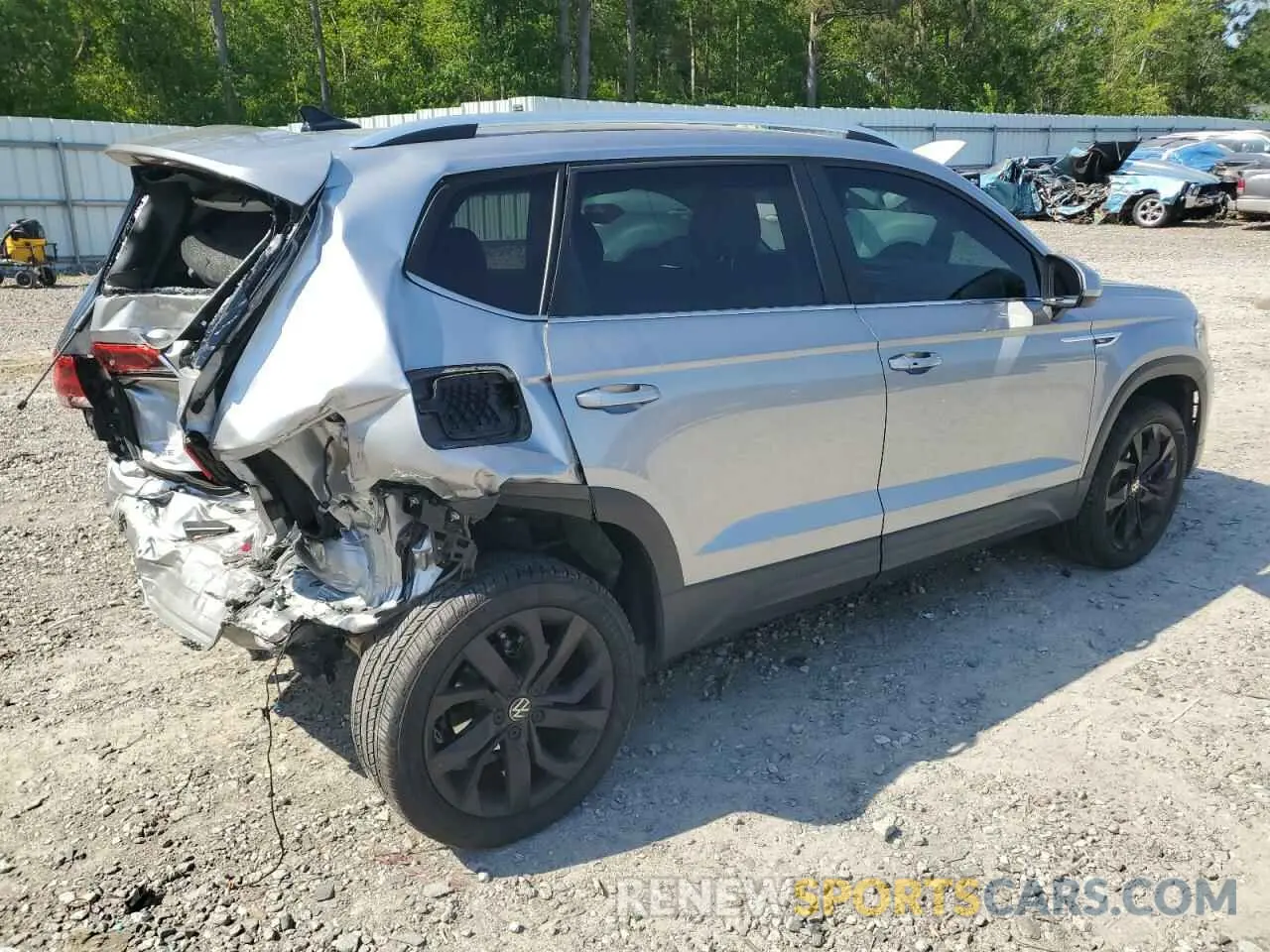 3 Photograph of a damaged car 3VVSX7B25PM337249 VOLKSWAGEN TAOS SE 2023