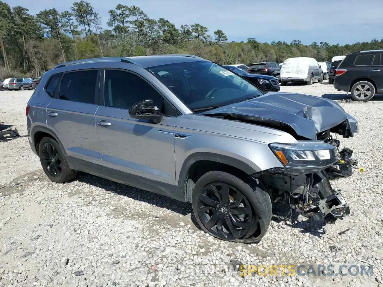 4 Photograph of a damaged car 3VVSX7B27PM374058 VOLKSWAGEN TAOS SE 2023