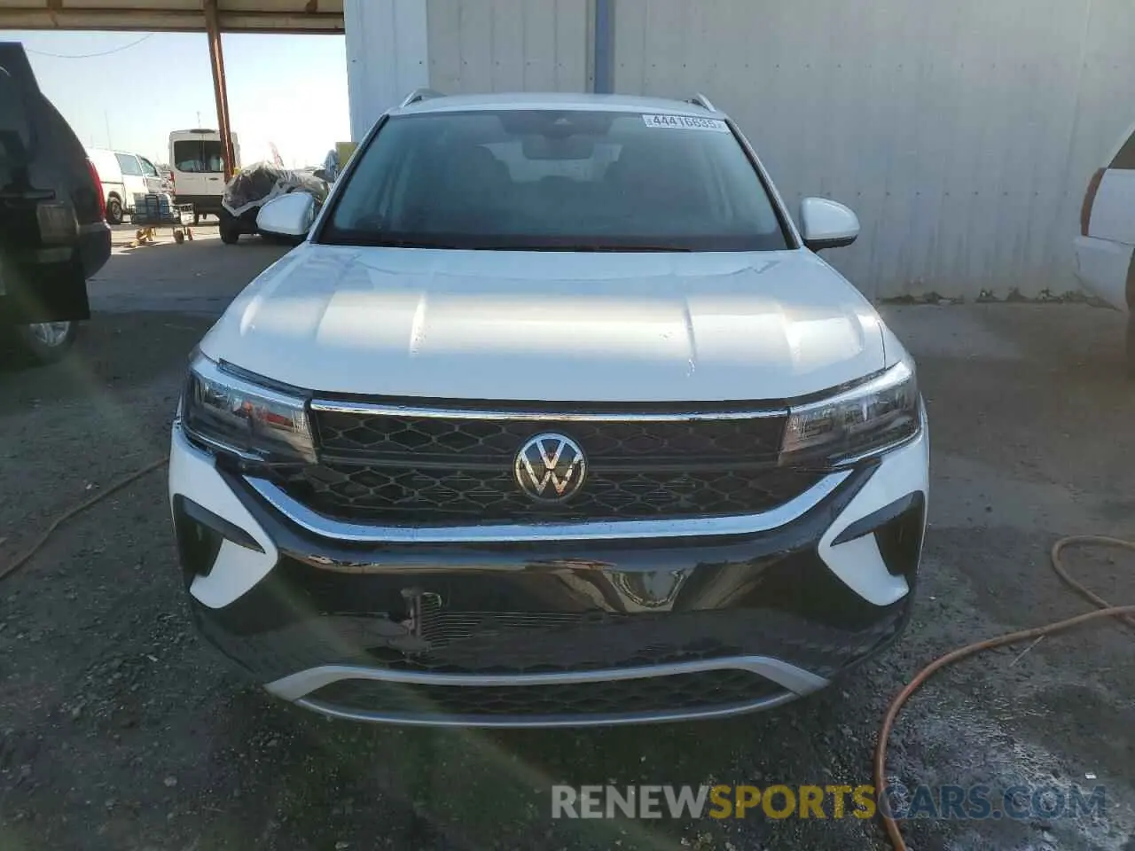 5 Photograph of a damaged car 3VVSX7B29PM336945 VOLKSWAGEN TAOS SE 2023