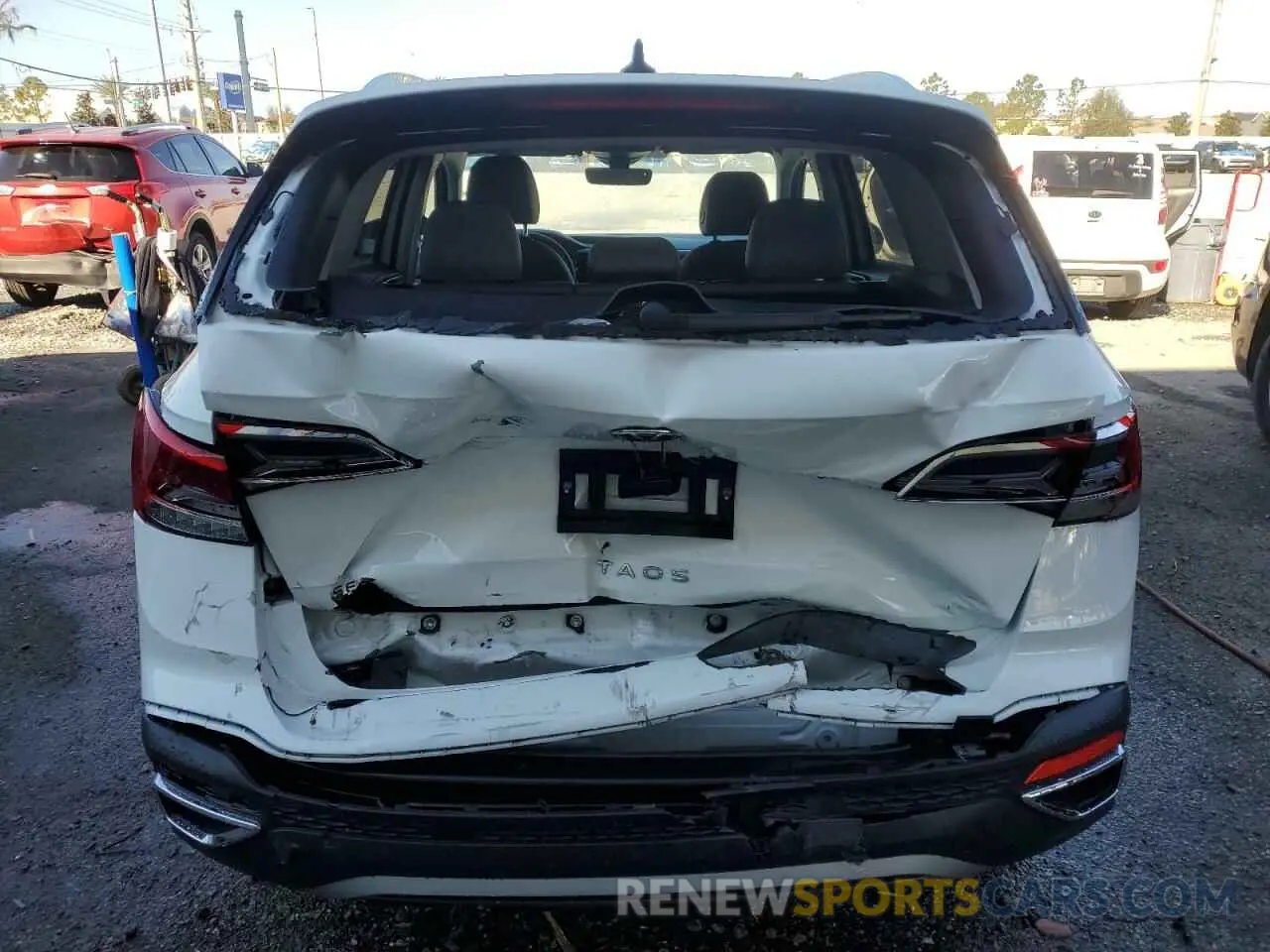 6 Photograph of a damaged car 3VVSX7B29PM336945 VOLKSWAGEN TAOS SE 2023