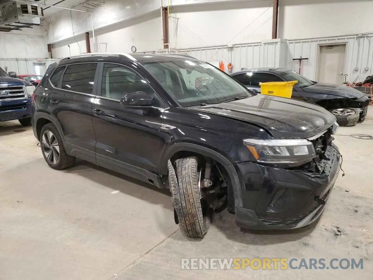 4 Photograph of a damaged car 3VVUX7B20PM370202 VOLKSWAGEN TAOS SE 2023
