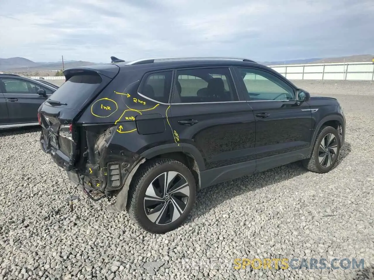3 Photograph of a damaged car 3VVVX7B28PM358321 VOLKSWAGEN TAOS SE 2023