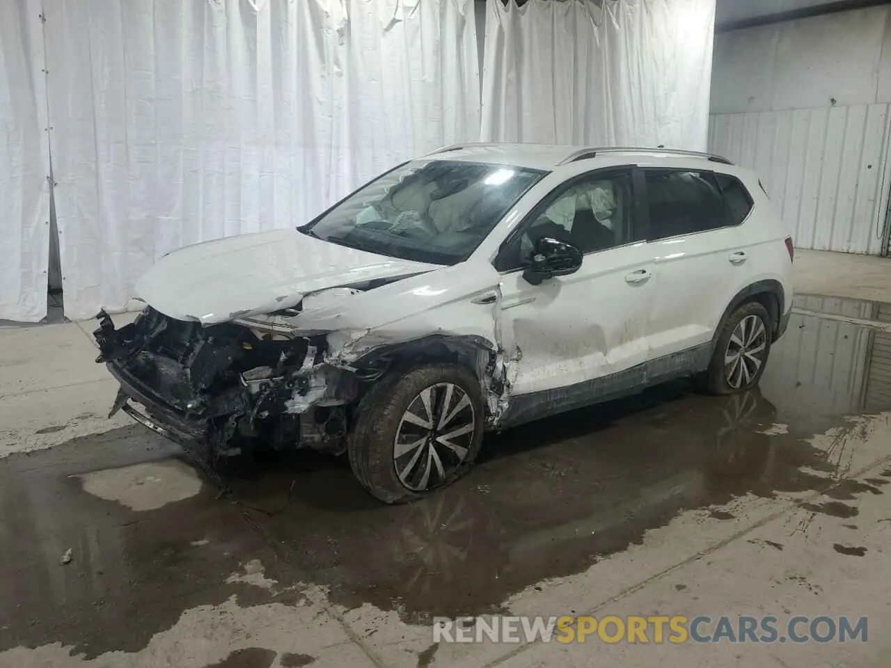 1 Photograph of a damaged car 3VVYX7B24PM332649 VOLKSWAGEN TAOS SE 2023