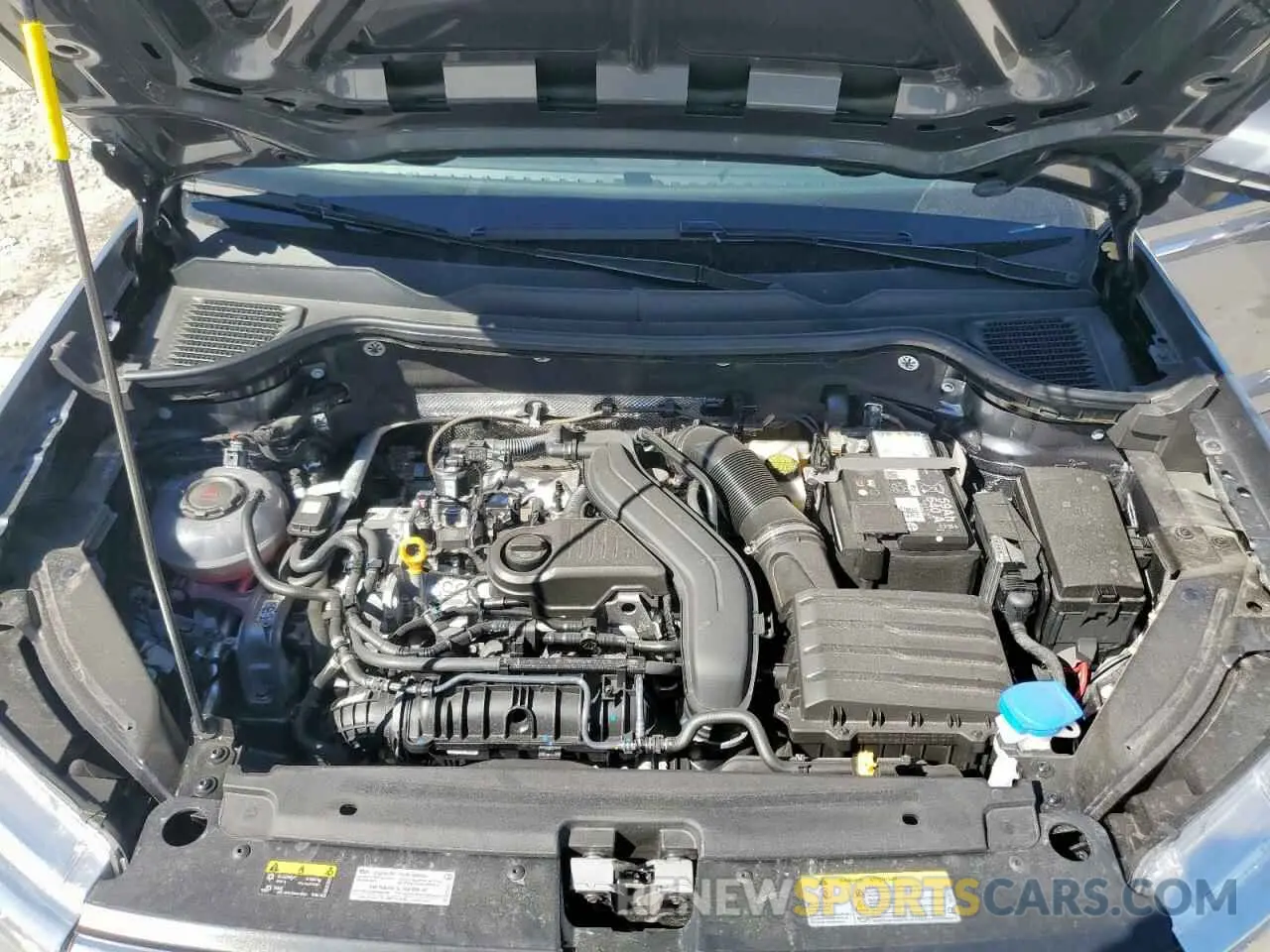 14 Photograph of a damaged car 3VVEX7B21RM105067 VOLKSWAGEN TAOS SE 2024
