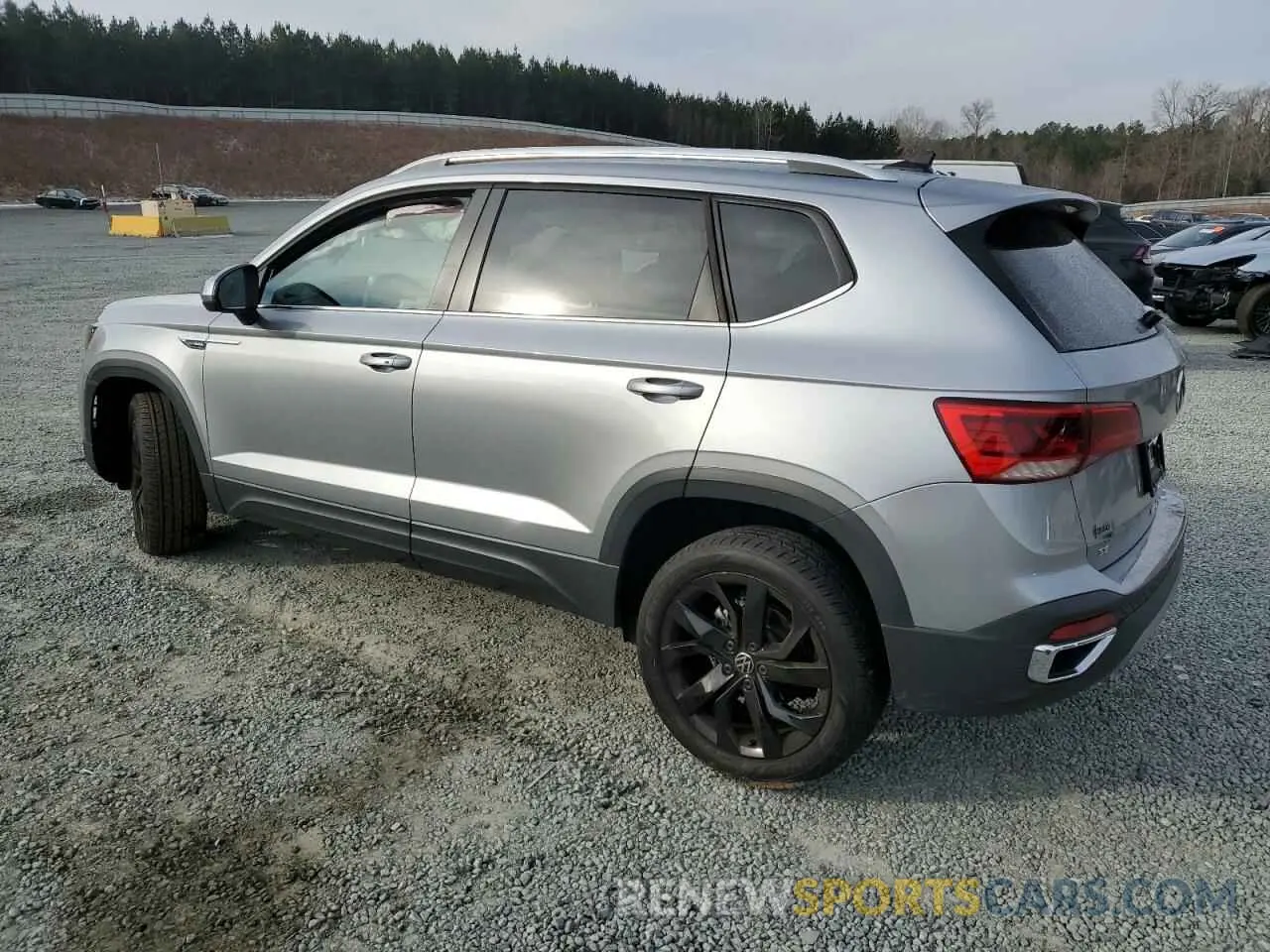 2 Photograph of a damaged car 3VVEX7B26RM010696 VOLKSWAGEN TAOS SE 2024