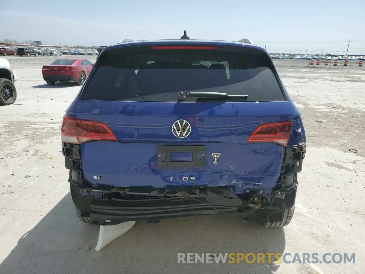 6 Photograph of a damaged car 3VVEX7B27RM065125 VOLKSWAGEN TAOS SE 2024