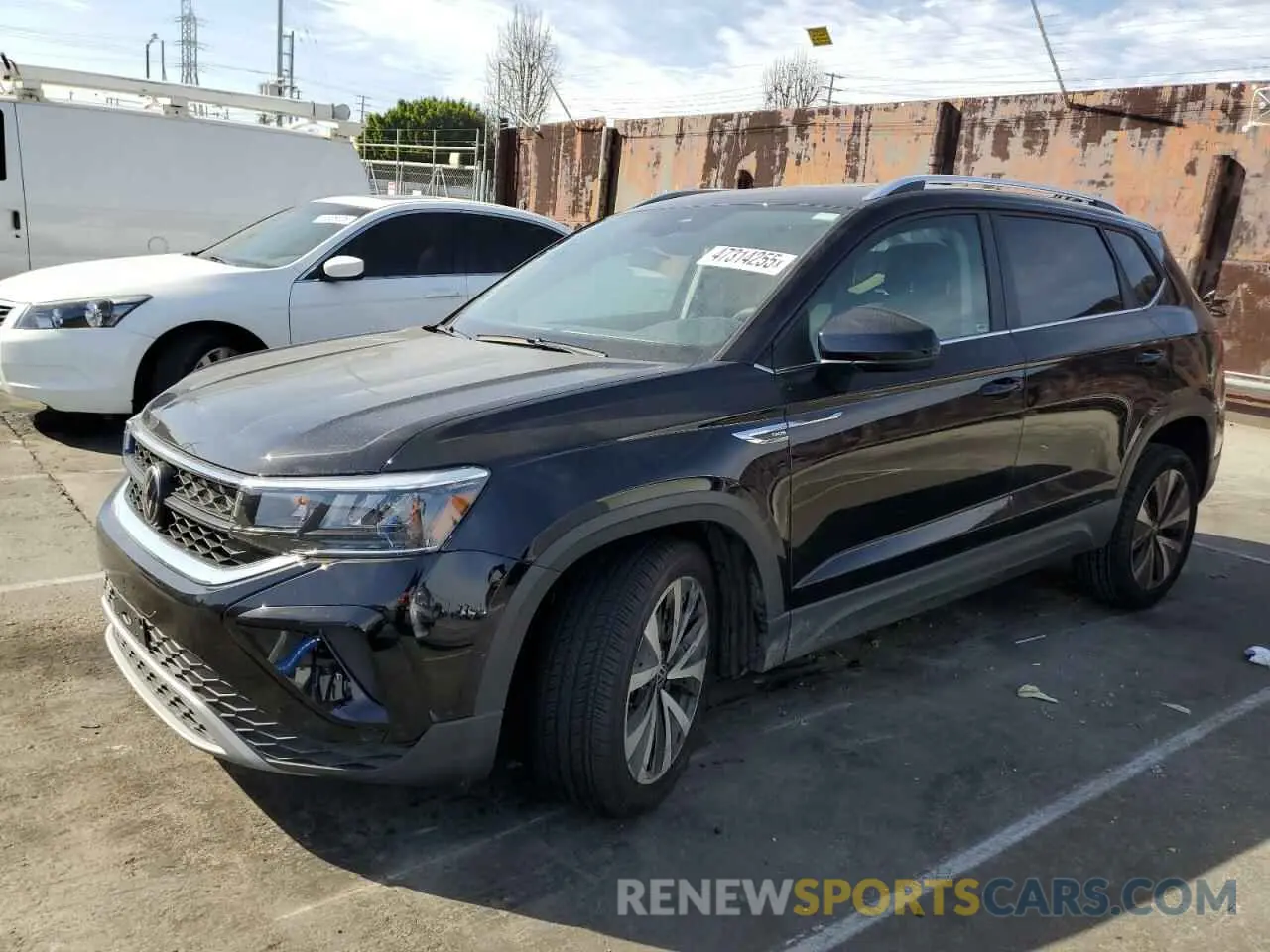 1 Photograph of a damaged car 3VVEX7B28RM051086 VOLKSWAGEN TAOS SE 2024