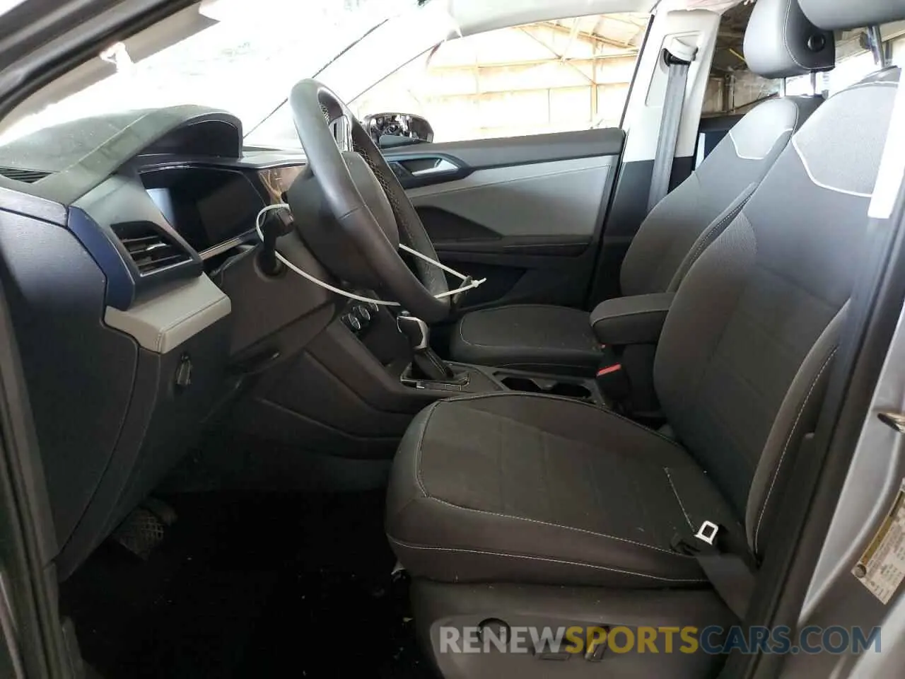 7 Photograph of a damaged car 3VVEX7B29RM053705 VOLKSWAGEN TAOS SE 2024