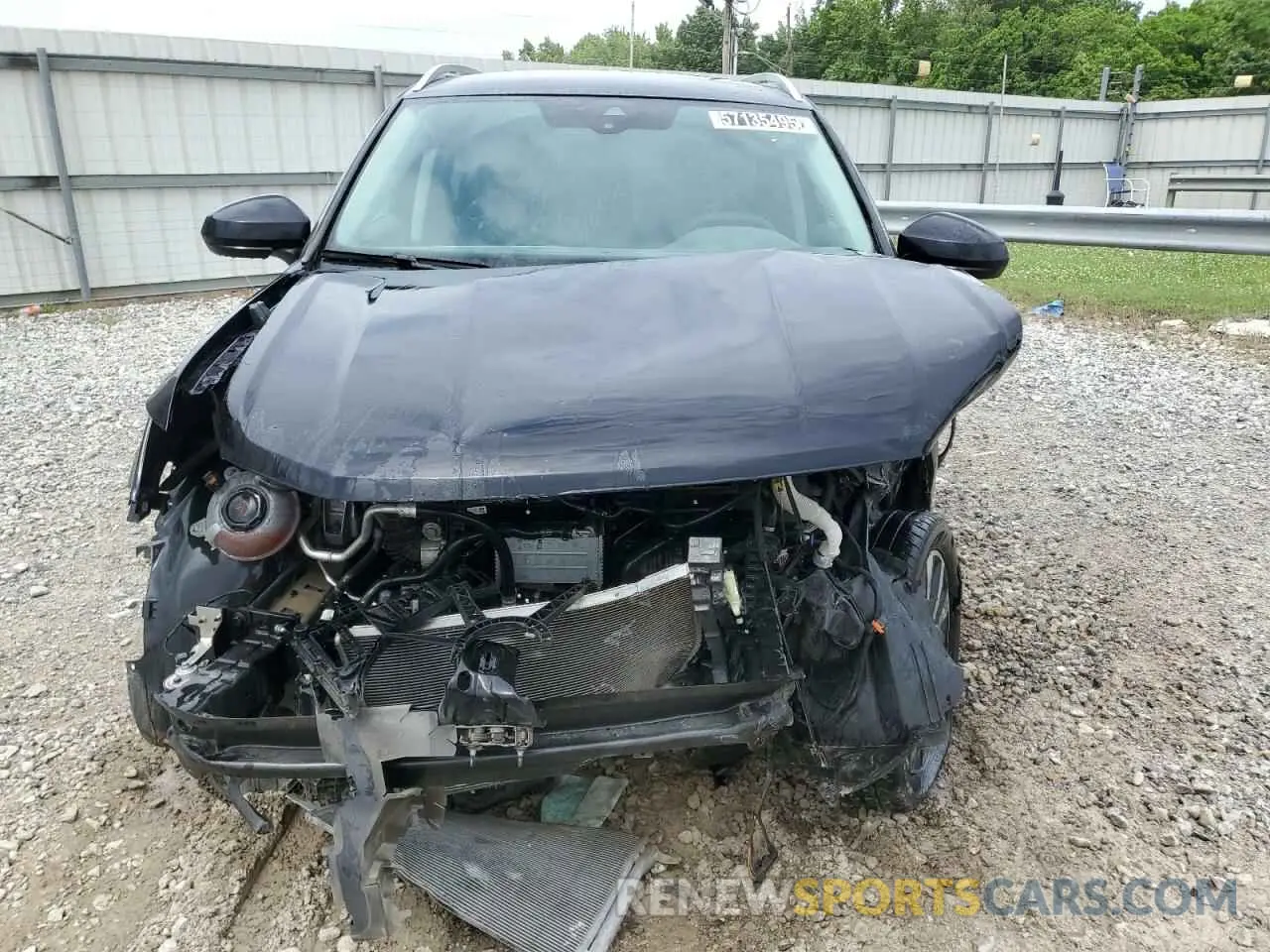 5 Photograph of a damaged car 3VVSX7B20RM000863 VOLKSWAGEN TAOS SE 2024
