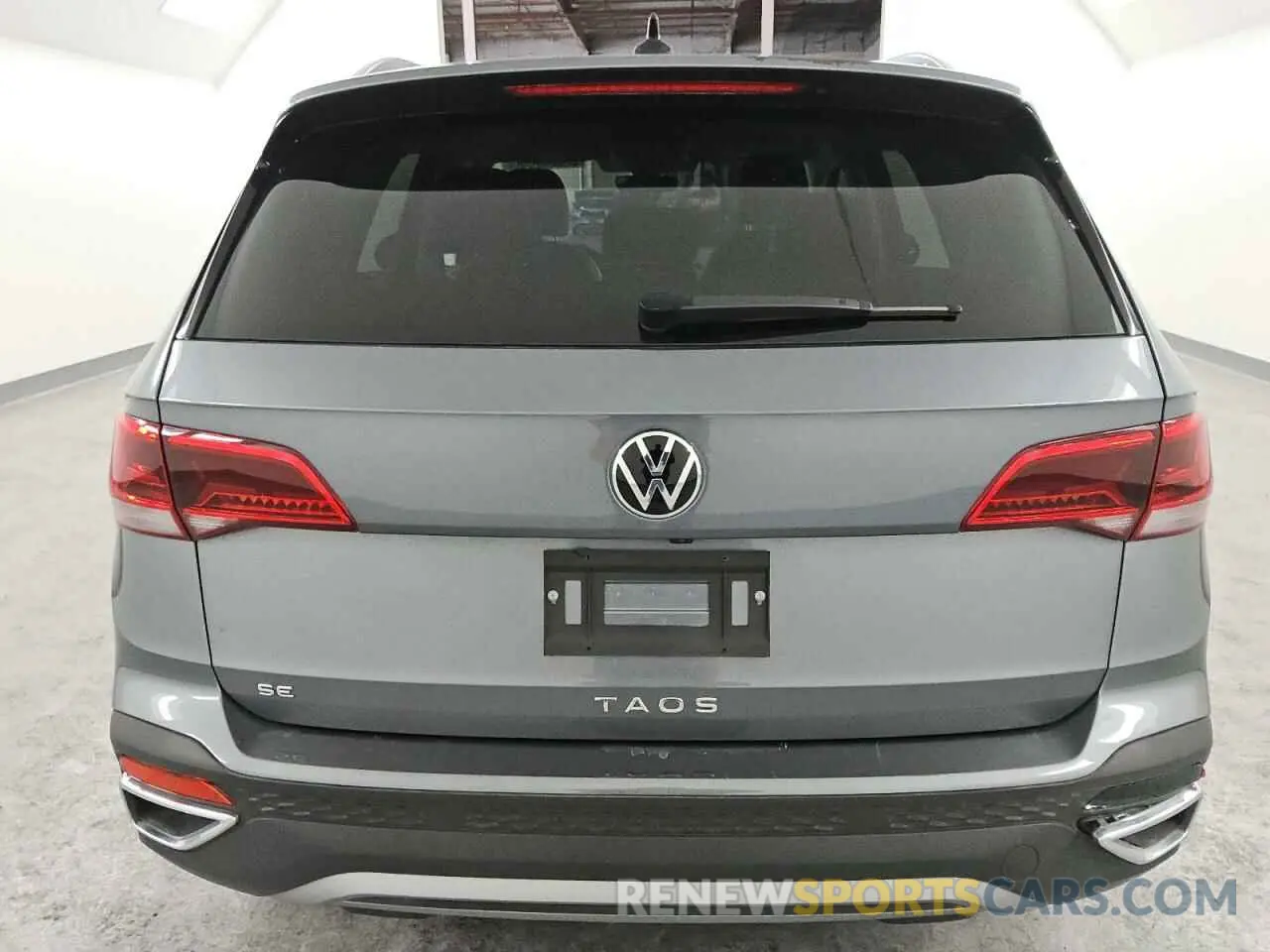 6 Photograph of a damaged car 3VVSX7B20RM047228 VOLKSWAGEN TAOS SE 2024