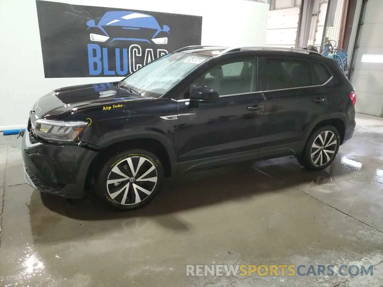 1 Photograph of a damaged car 3VVSX7B21RM009040 VOLKSWAGEN TAOS SE 2024