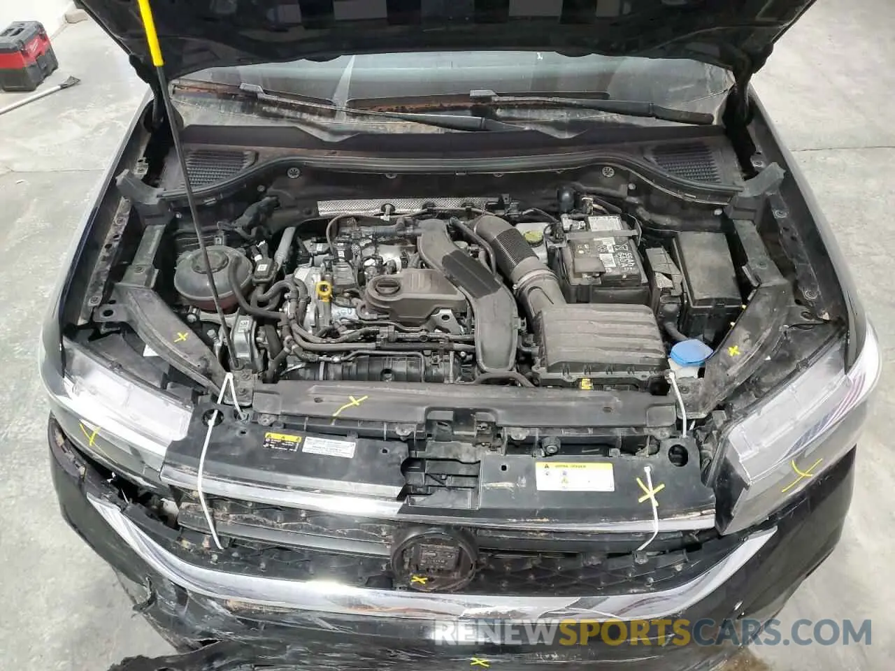 12 Photograph of a damaged car 3VVSX7B21RM009040 VOLKSWAGEN TAOS SE 2024