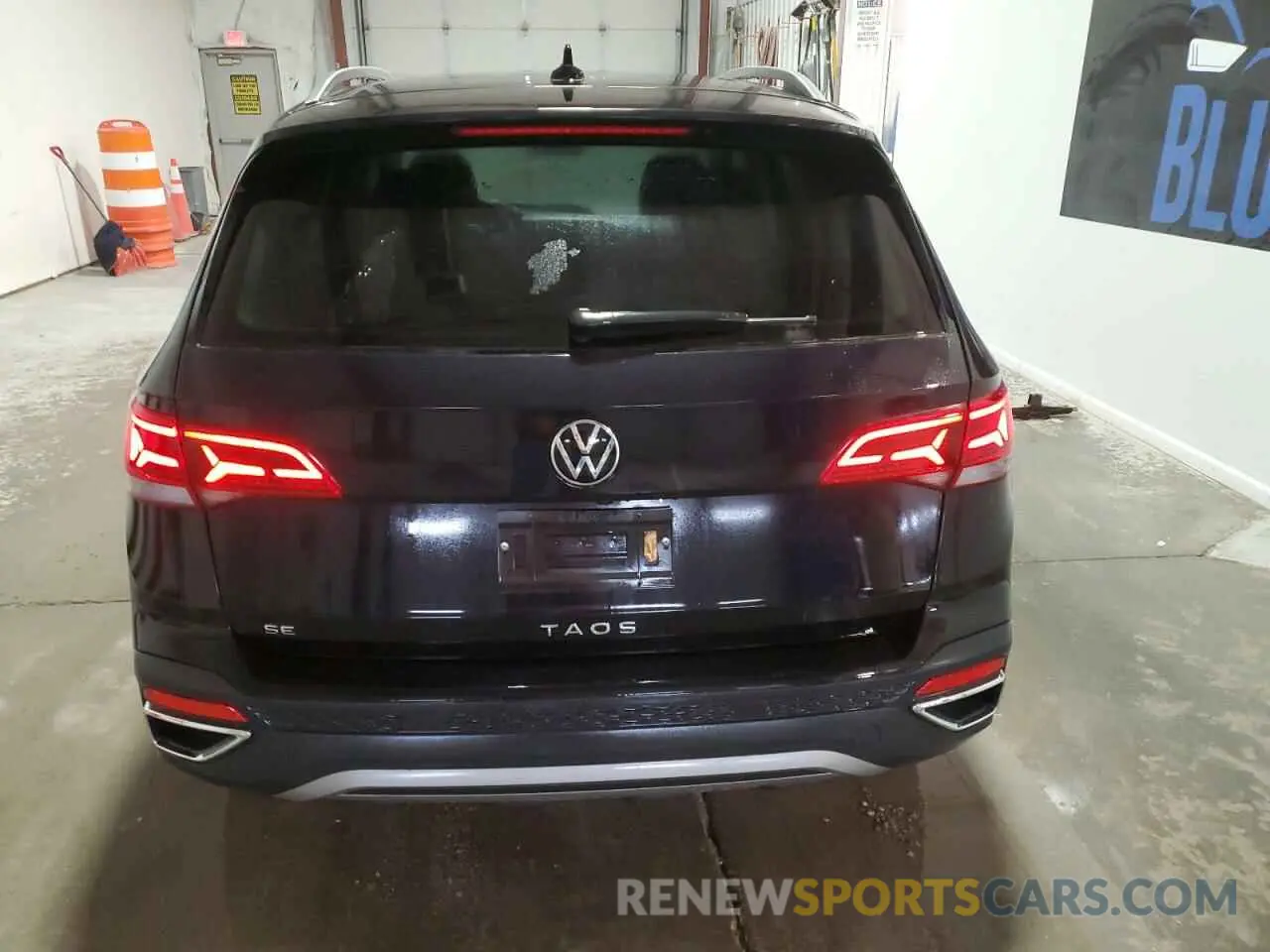 6 Photograph of a damaged car 3VVSX7B21RM009040 VOLKSWAGEN TAOS SE 2024