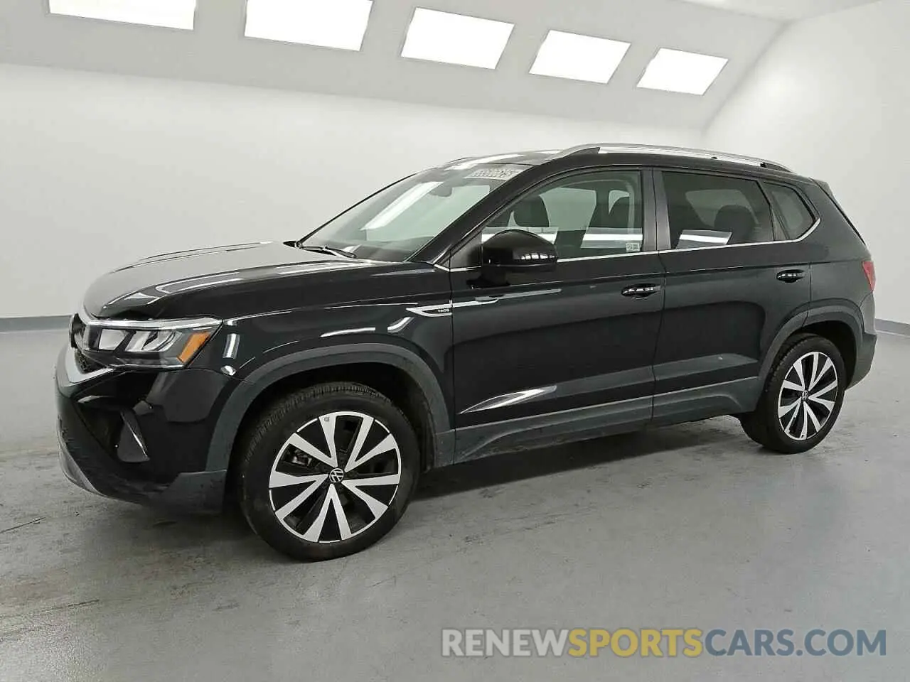 1 Photograph of a damaged car 3VVSX7B23RM067375 VOLKSWAGEN TAOS SE 2024
