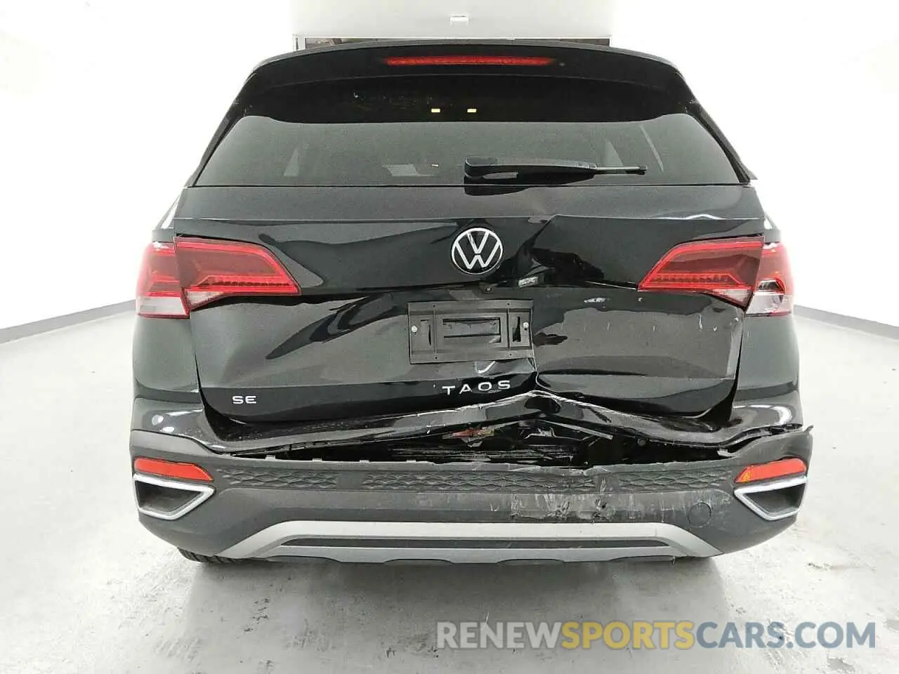 6 Photograph of a damaged car 3VVSX7B23RM067375 VOLKSWAGEN TAOS SE 2024