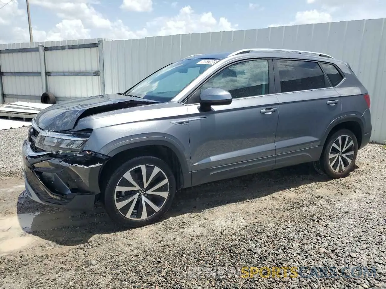 1 Photograph of a damaged car 3VVSX7B29RM044313 VOLKSWAGEN TAOS SE 2024