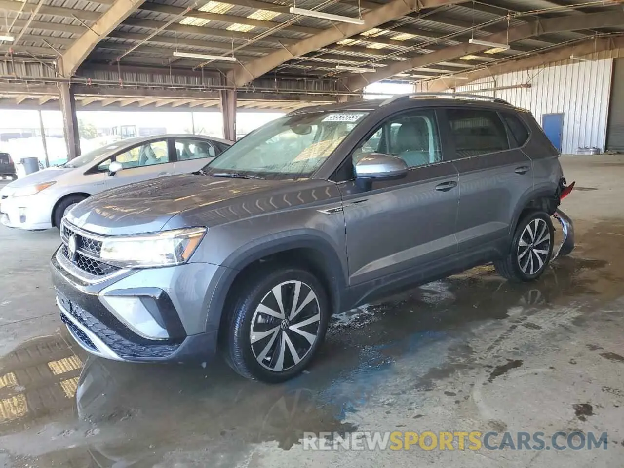 1 Photograph of a damaged car 3VVSX7B29RM048720 VOLKSWAGEN TAOS SE 2024
