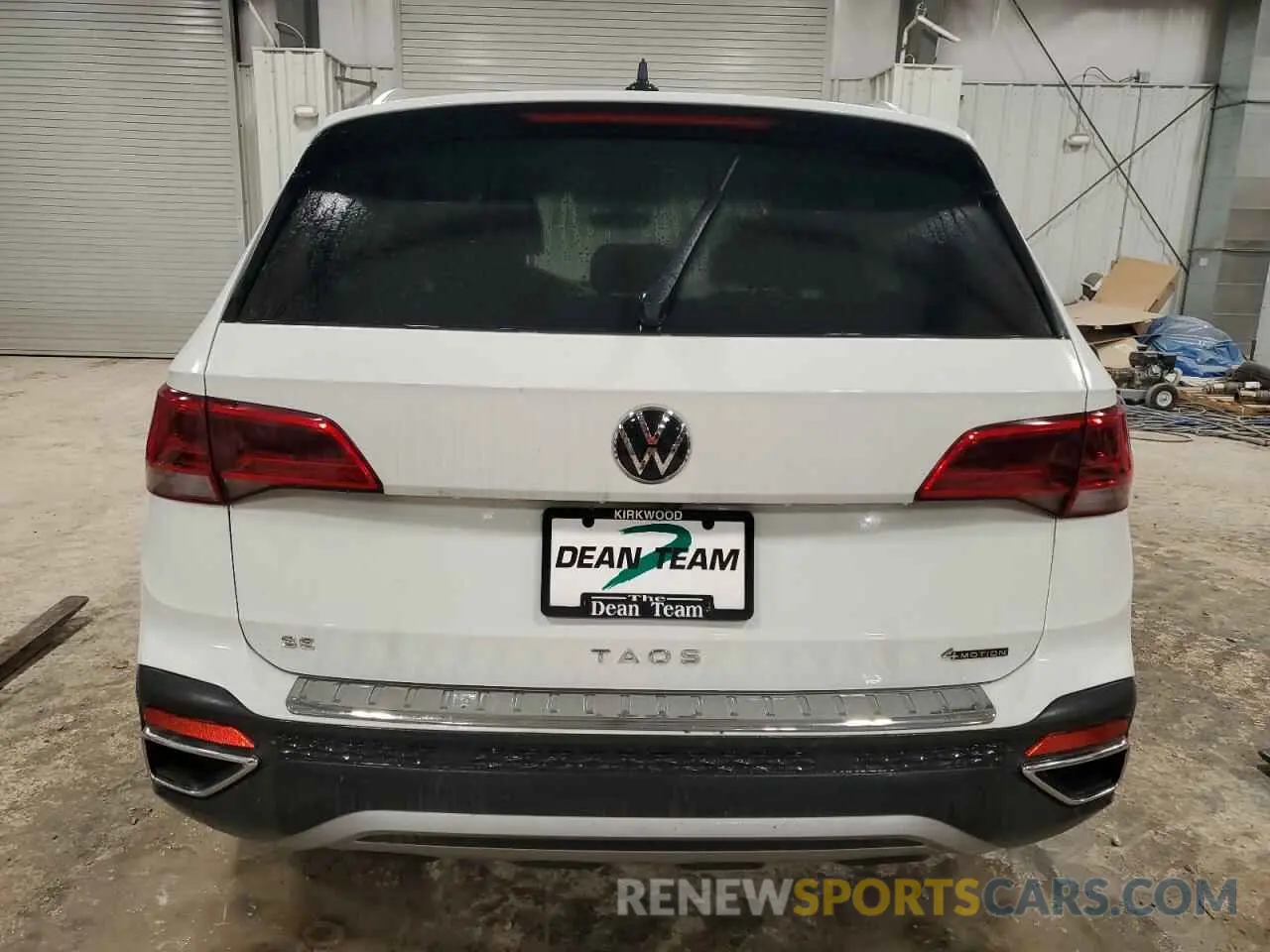 6 Photograph of a damaged car 3VVUX7B22RM075931 VOLKSWAGEN TAOS SE 2024