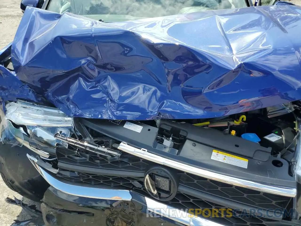 11 Photograph of a damaged car 3VVUX7B24RM068270 VOLKSWAGEN TAOS SE 2024