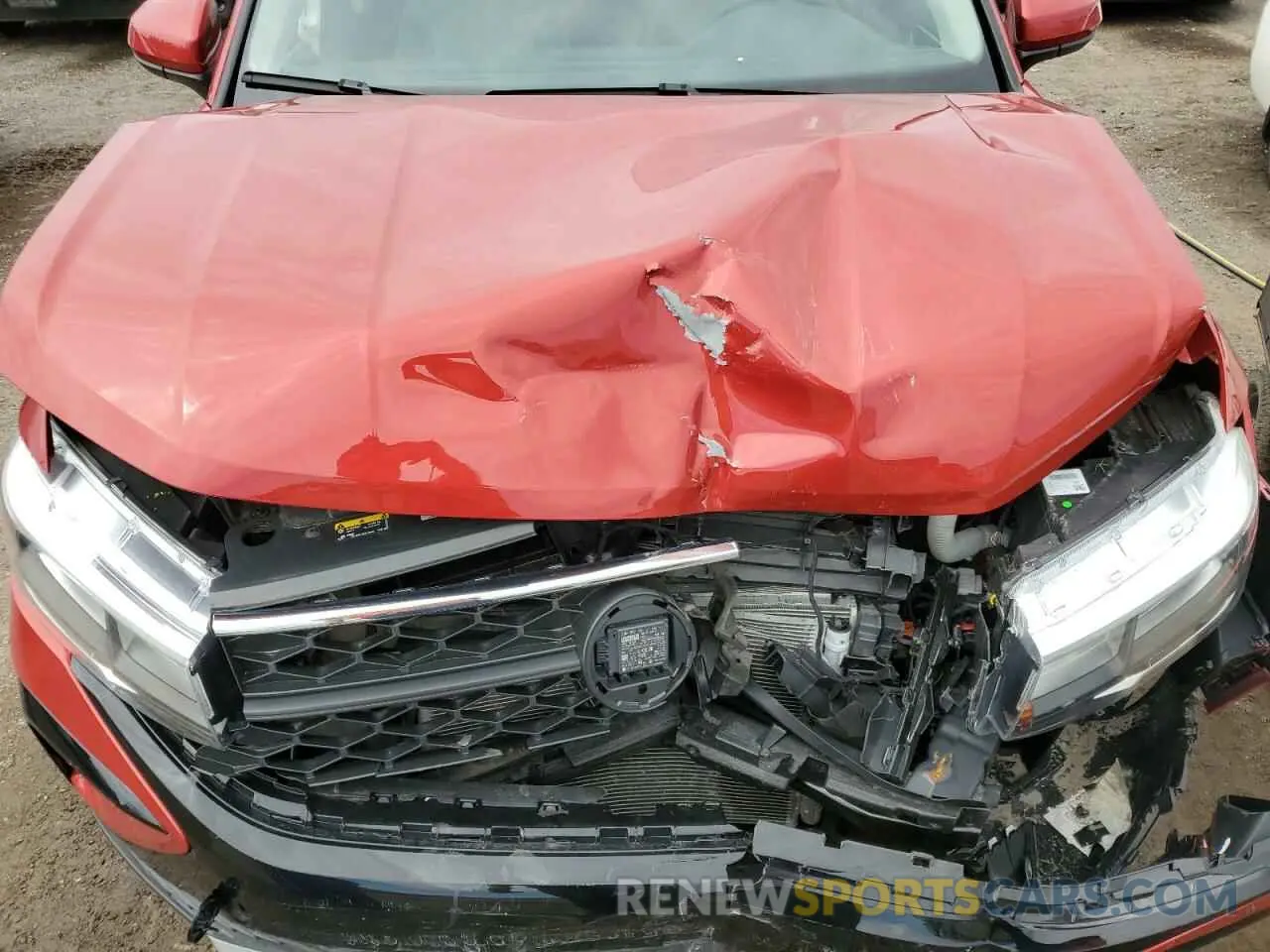 12 Photograph of a damaged car 3VVUX7B25RM025489 VOLKSWAGEN TAOS SE 2024