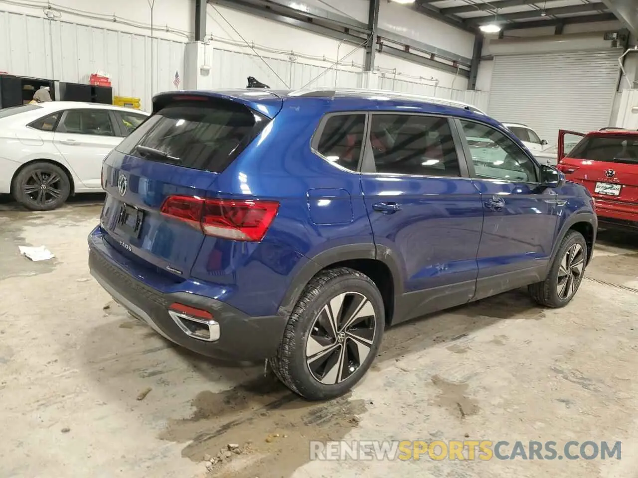 3 Photograph of a damaged car 3VVUX7B25RM091542 VOLKSWAGEN TAOS SE 2024